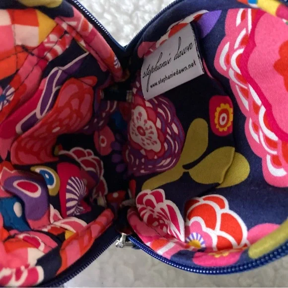 Stephanie Dawn small floral crossbody bag/purse, navy with colorful flowers - Picture 6 of 8